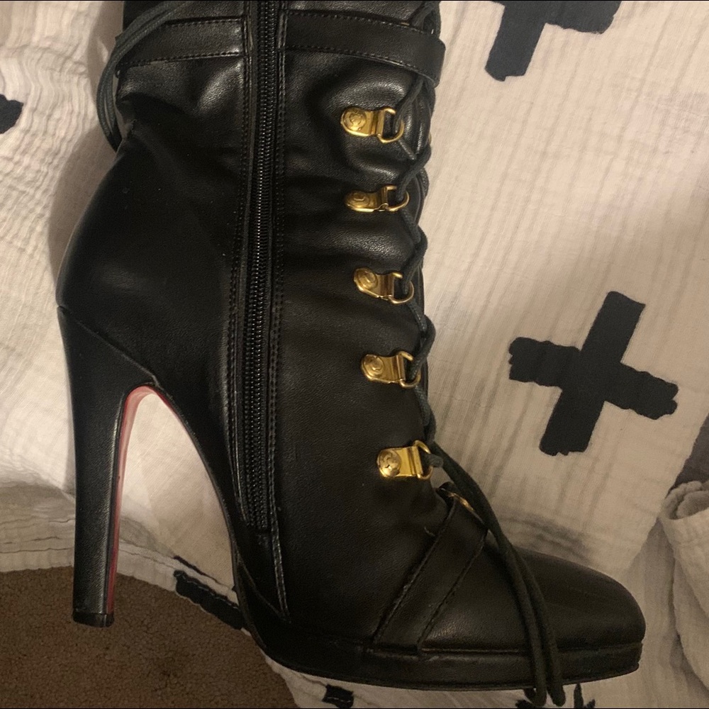 COPY - Apple bottom boots